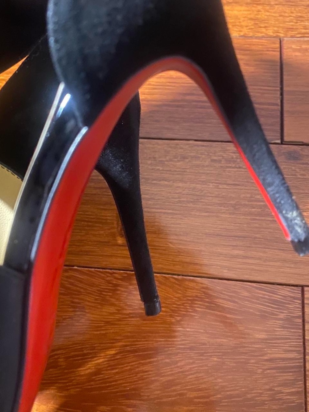 Black Women's Cutout Pointed-Toe Heels - Picture 6 of 8